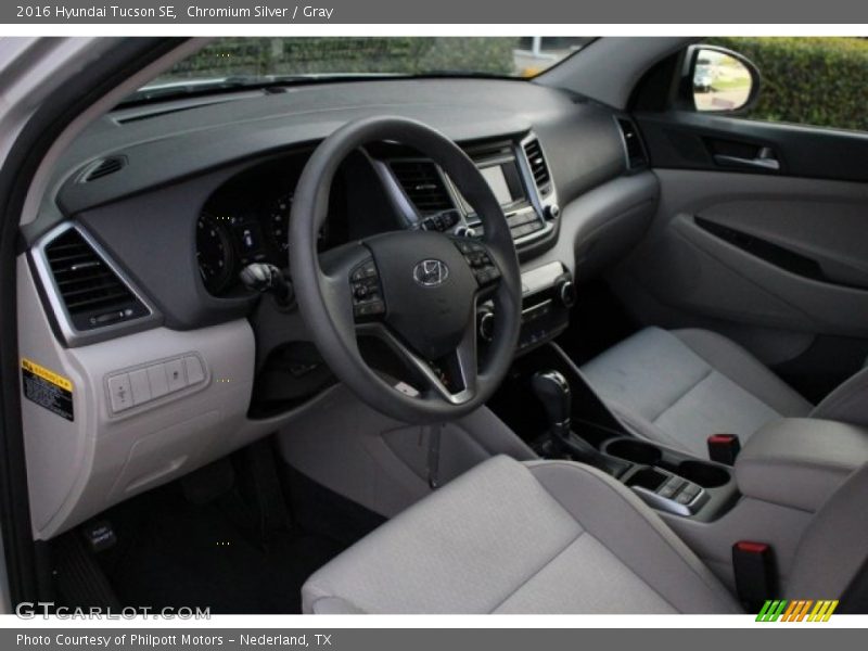 Chromium Silver / Gray 2016 Hyundai Tucson SE