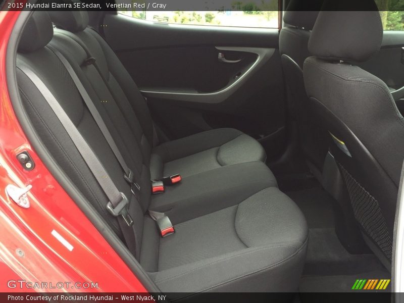 Venetian Red / Gray 2015 Hyundai Elantra SE Sedan