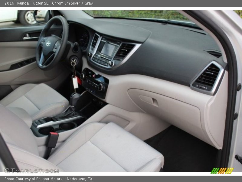 Chromium Silver / Gray 2016 Hyundai Tucson SE