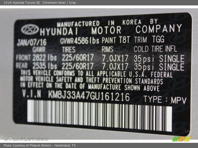 Chromium Silver / Gray 2016 Hyundai Tucson SE