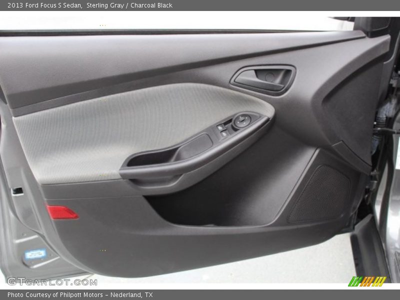 Sterling Gray / Charcoal Black 2013 Ford Focus S Sedan