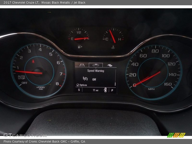Mosaic Black Metallic / Jet Black 2017 Chevrolet Cruze LT