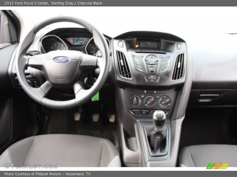 Sterling Gray / Charcoal Black 2013 Ford Focus S Sedan