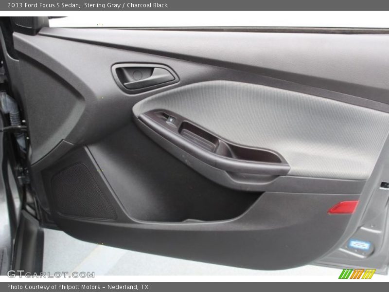 Sterling Gray / Charcoal Black 2013 Ford Focus S Sedan