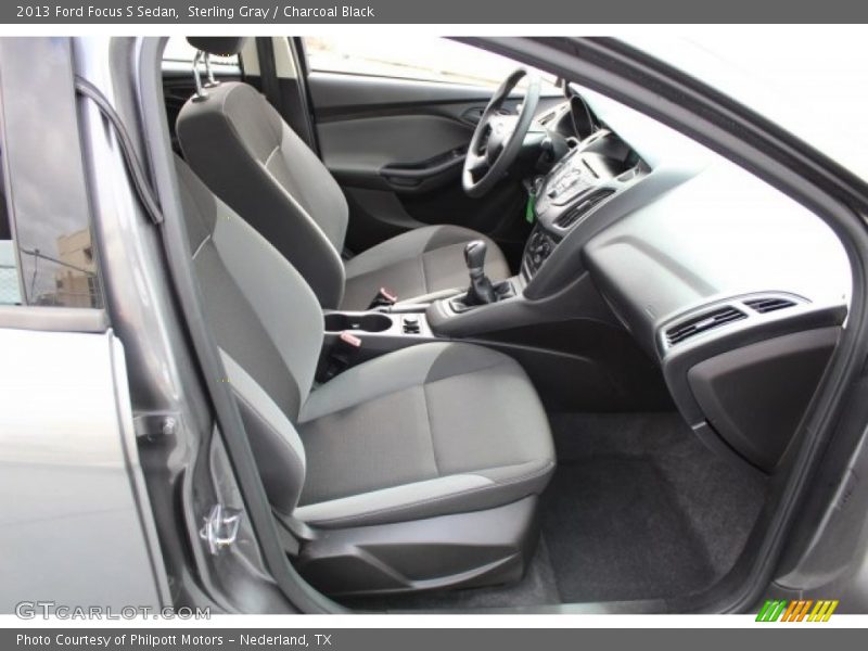Sterling Gray / Charcoal Black 2013 Ford Focus S Sedan