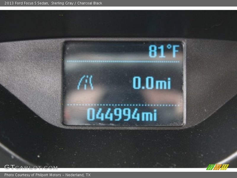 Sterling Gray / Charcoal Black 2013 Ford Focus S Sedan