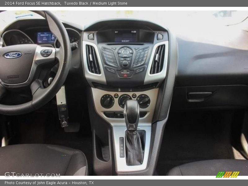 Tuxedo Black / Medium Light Stone 2014 Ford Focus SE Hatchback