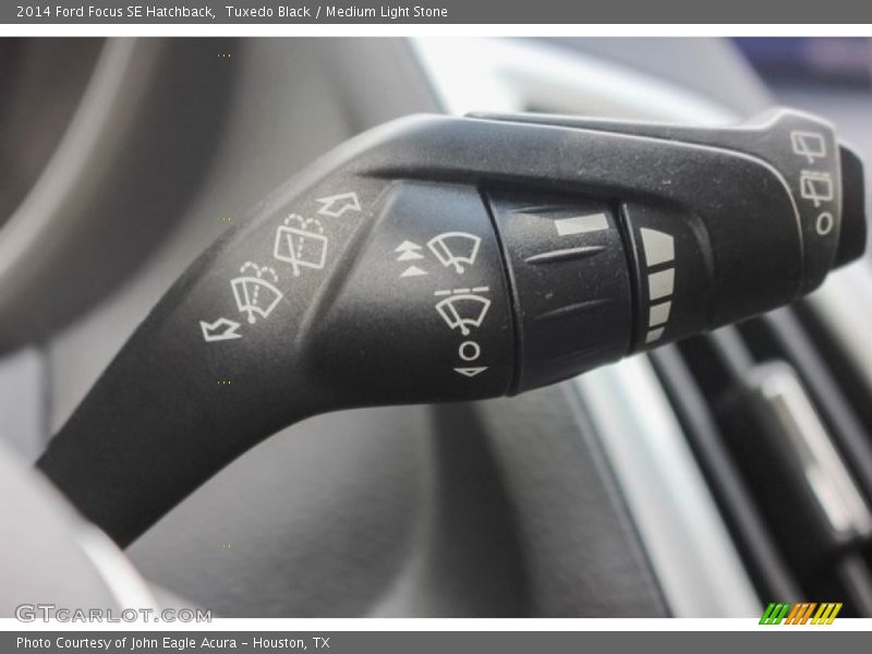 Tuxedo Black / Medium Light Stone 2014 Ford Focus SE Hatchback