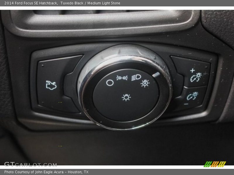 Tuxedo Black / Medium Light Stone 2014 Ford Focus SE Hatchback