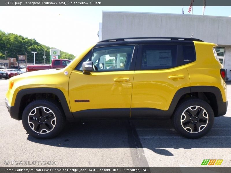 Solar Yellow / Black 2017 Jeep Renegade Trailhawk 4x4