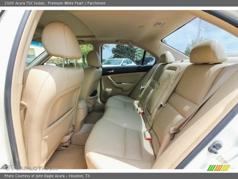 Premium White Pearl / Parchment 2006 Acura TSX Sedan