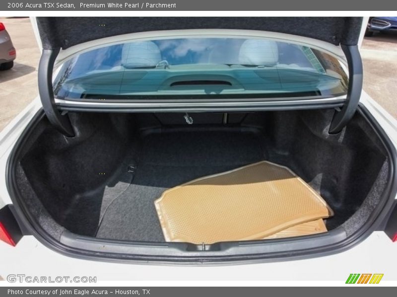 Premium White Pearl / Parchment 2006 Acura TSX Sedan