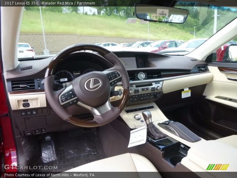 Matador Red Mica / Parchment 2017 Lexus ES 350