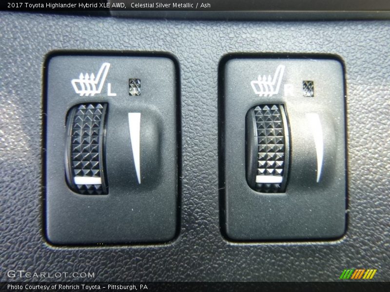 Controls of 2017 Highlander Hybrid XLE AWD
