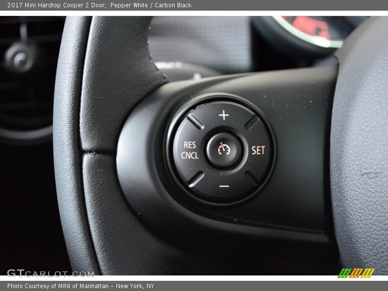 Pepper White / Carbon Black 2017 Mini Hardtop Cooper 2 Door