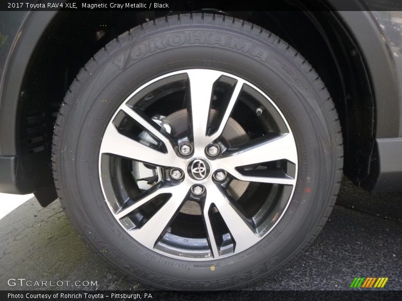 Magnetic Gray Metallic / Black 2017 Toyota RAV4 XLE