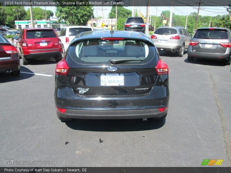 Shadow Black / Medium Soft Ceramic 2016 Ford Focus Titanium Hatch
