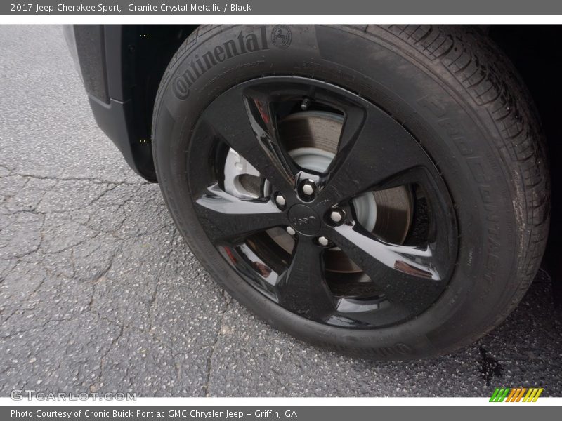 Granite Crystal Metallic / Black 2017 Jeep Cherokee Sport