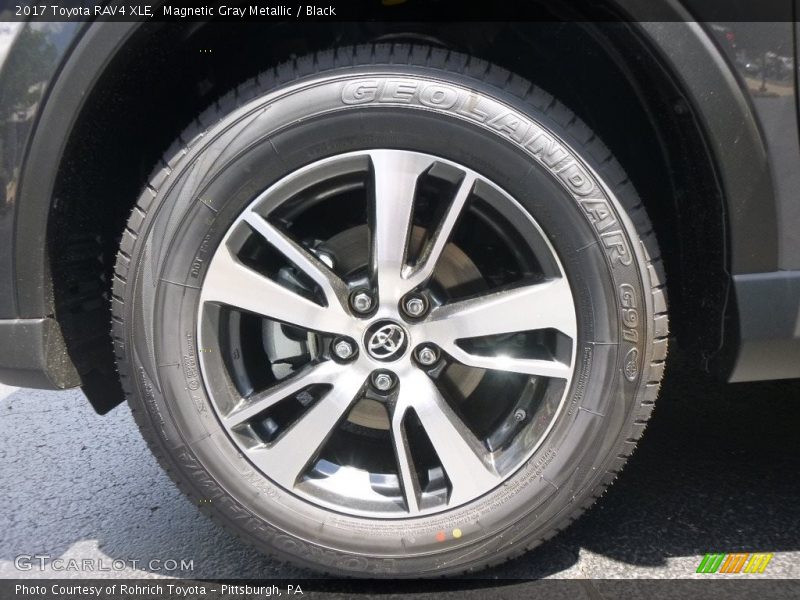 Magnetic Gray Metallic / Black 2017 Toyota RAV4 XLE