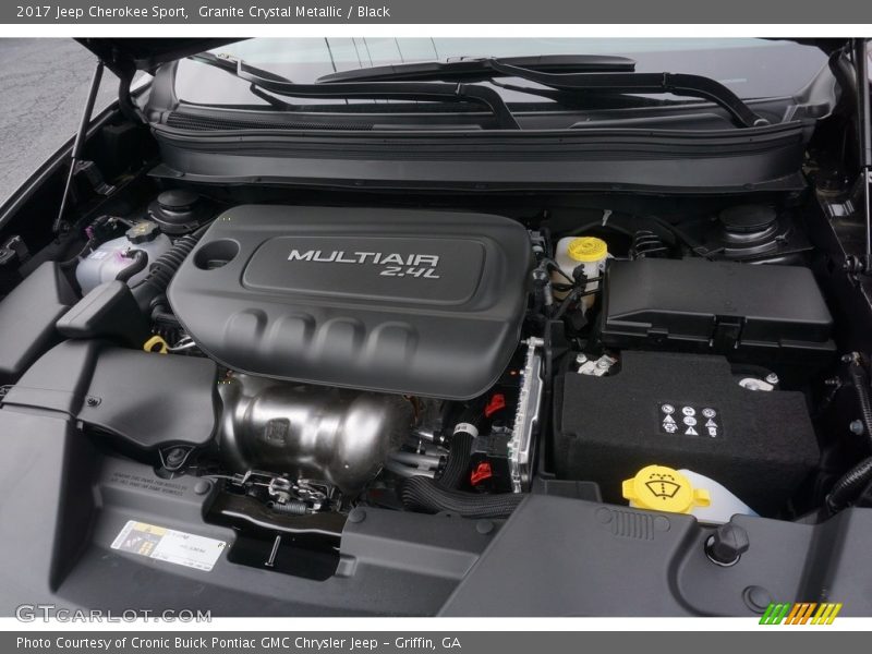 Granite Crystal Metallic / Black 2017 Jeep Cherokee Sport