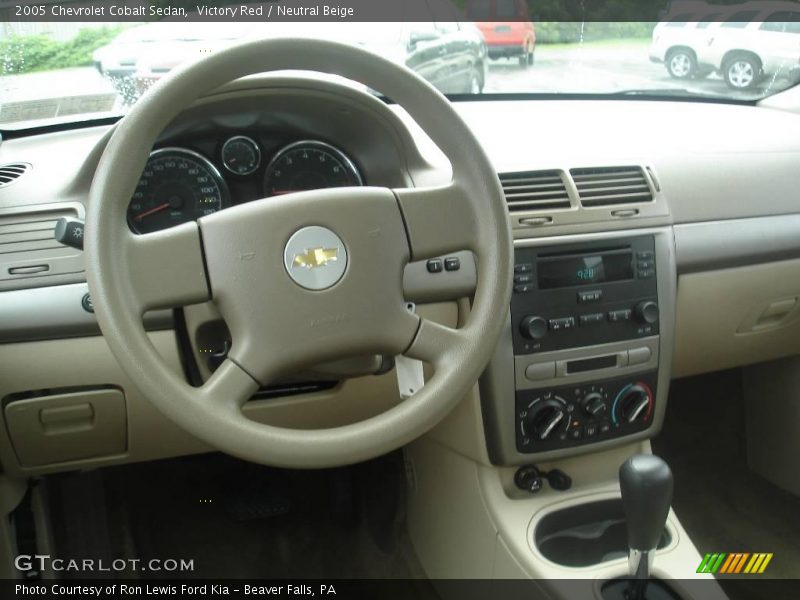 Victory Red / Neutral Beige 2005 Chevrolet Cobalt Sedan
