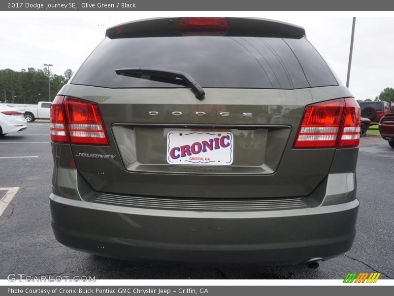 Olive Green / Black 2017 Dodge Journey SE