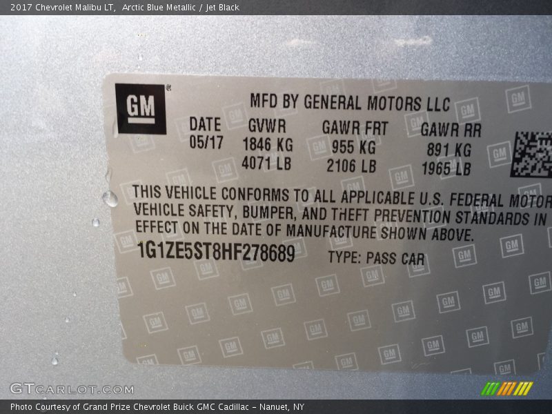 Arctic Blue Metallic / Jet Black 2017 Chevrolet Malibu LT