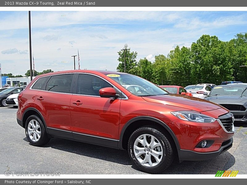 Front 3/4 View of 2013 CX-9 Touring