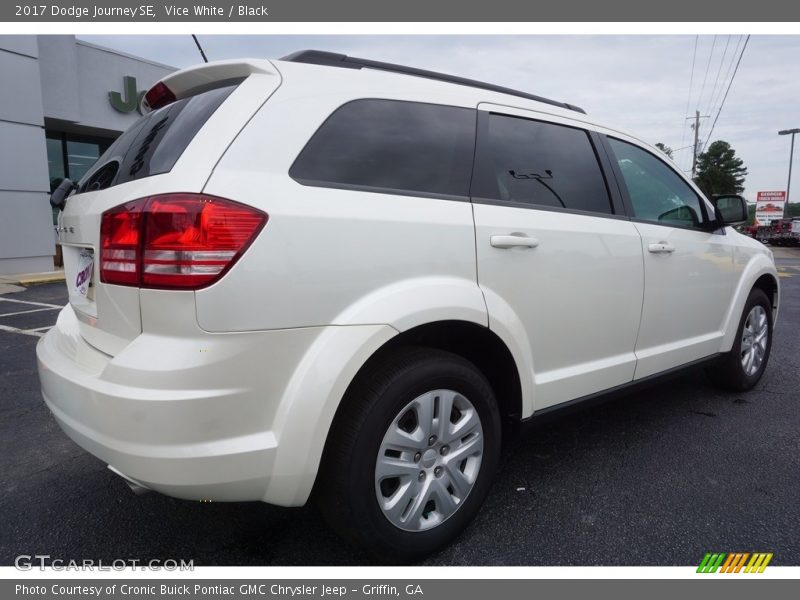 Vice White / Black 2017 Dodge Journey SE