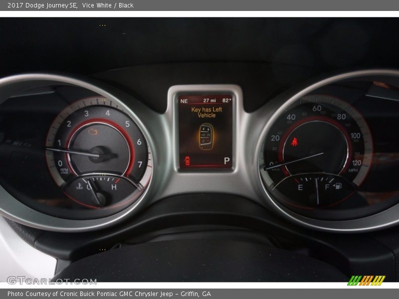 Vice White / Black 2017 Dodge Journey SE