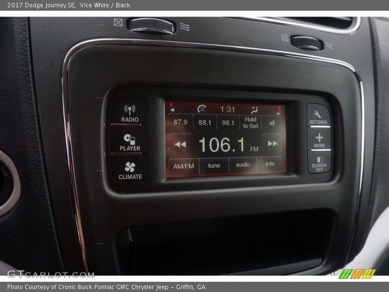 Vice White / Black 2017 Dodge Journey SE