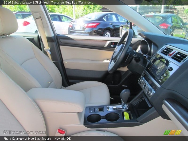Tungsten Metallic / Warm Ivory 2016 Subaru Legacy 2.5i Limited