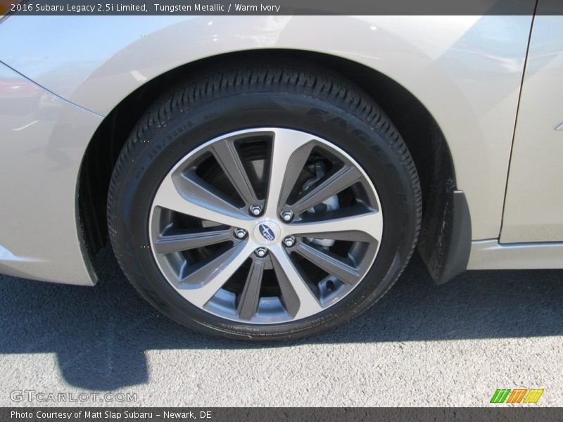 Tungsten Metallic / Warm Ivory 2016 Subaru Legacy 2.5i Limited