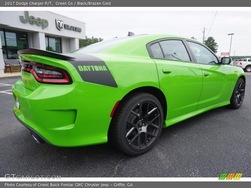 Green Go / Black/Brazen Gold 2017 Dodge Charger R/T