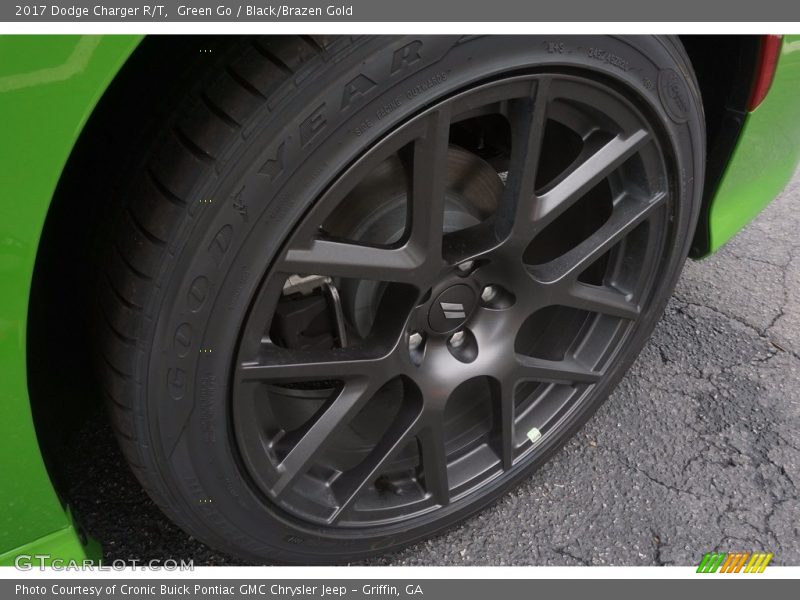 Green Go / Black/Brazen Gold 2017 Dodge Charger R/T