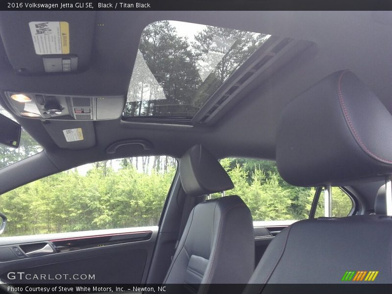 Black / Titan Black 2016 Volkswagen Jetta GLI SE