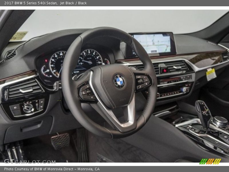 Jet Black / Black 2017 BMW 5 Series 540i Sedan