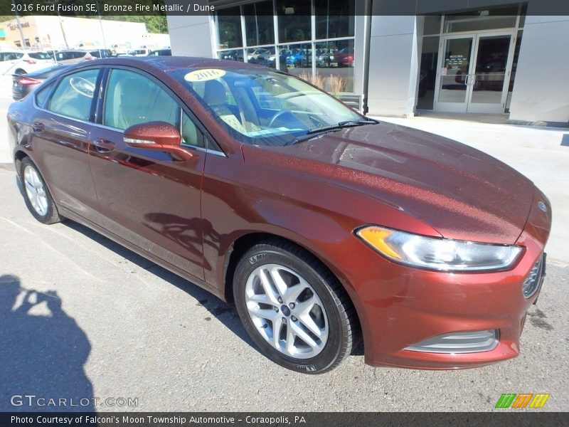 Bronze Fire Metallic / Dune 2016 Ford Fusion SE