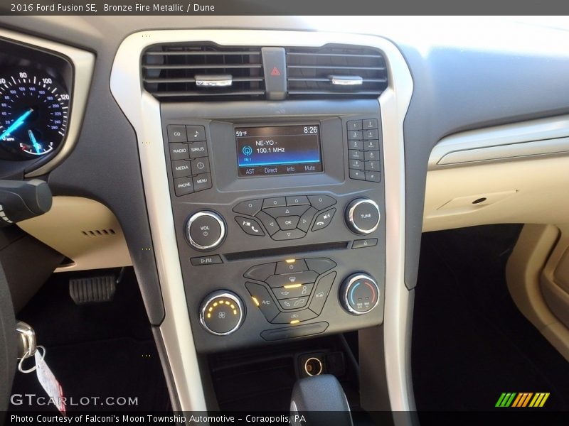 Bronze Fire Metallic / Dune 2016 Ford Fusion SE