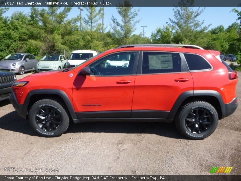 Firecracker Red / Black 2017 Jeep Cherokee Trailhawk 4x4