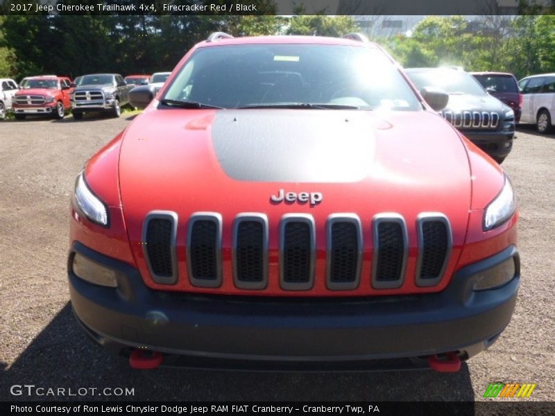 Firecracker Red / Black 2017 Jeep Cherokee Trailhawk 4x4