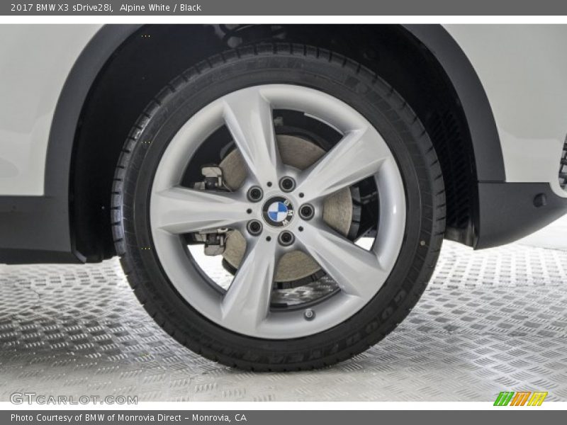 Alpine White / Black 2017 BMW X3 sDrive28i