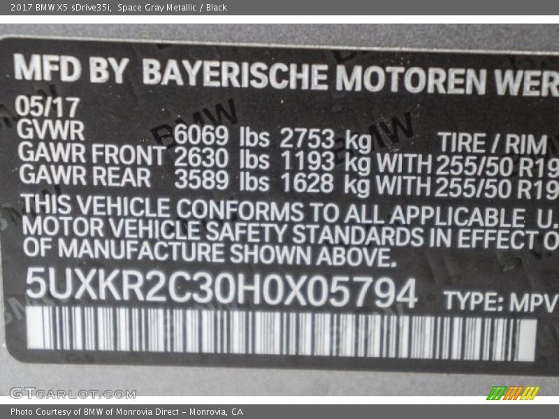 Space Gray Metallic / Black 2017 BMW X5 sDrive35i