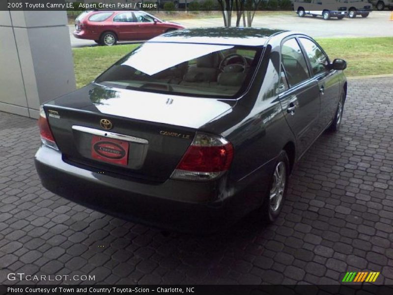 Aspen Green Pearl / Taupe 2005 Toyota Camry LE