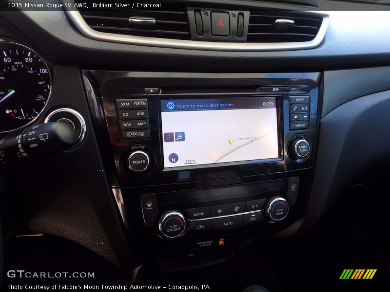 Brilliant Silver / Charcoal 2015 Nissan Rogue SV AWD