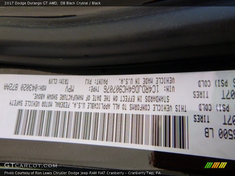DB Black Crystal / Black 2017 Dodge Durango GT AWD