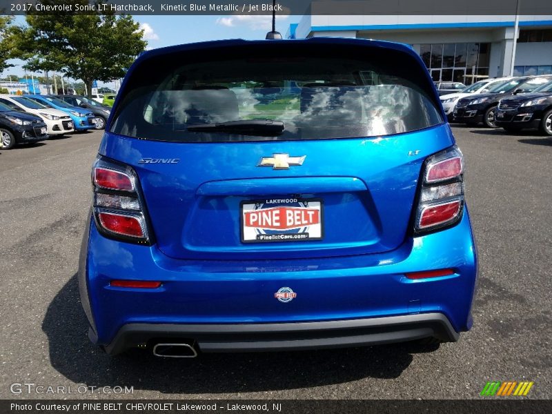 Kinetic Blue Metallic / Jet Black 2017 Chevrolet Sonic LT Hatchback