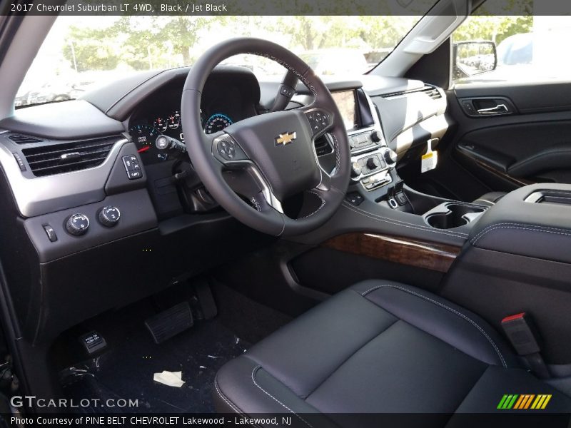 Black / Jet Black 2017 Chevrolet Suburban LT 4WD