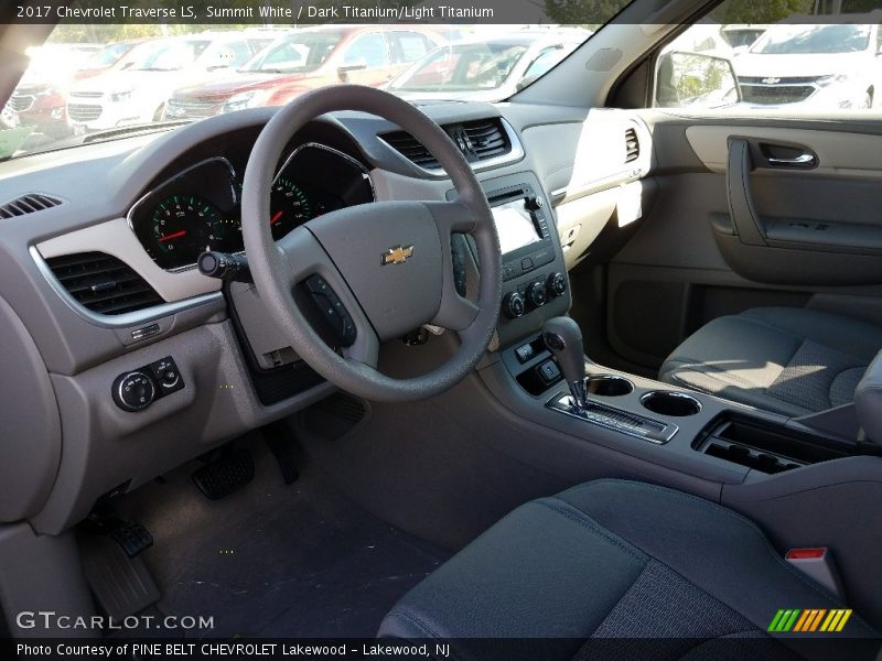 Summit White / Dark Titanium/Light Titanium 2017 Chevrolet Traverse LS