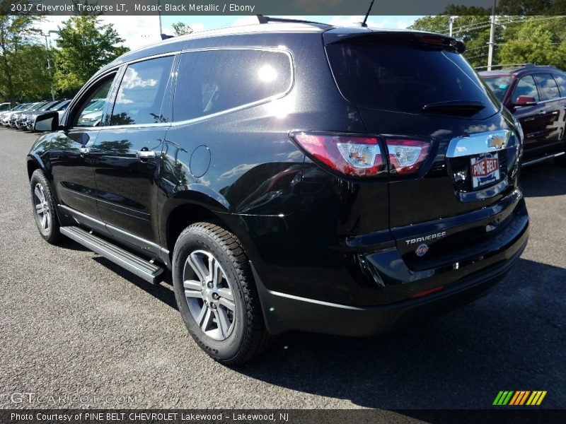 Mosaic Black Metallic / Ebony 2017 Chevrolet Traverse LT